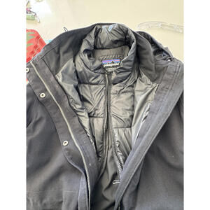 Patagonia- 3 in 1 parka -Woman's xl